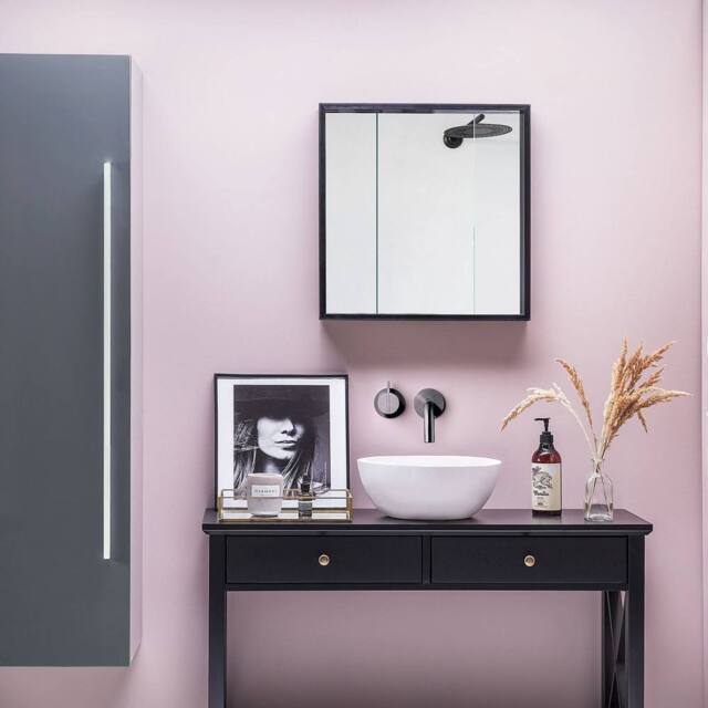 Wyld and Coco Grey MDF Wall Cabinet 132 x 40 cm - 4-Shelf Reversible Door - image 1