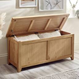 Cheshire Premium Langham Storage Bench in Oak in Natural - thumbnail 4