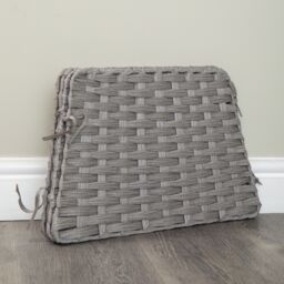 Samuel Alexander Foldable Rattan Christmas Tree Skirt in Grey - thumbnail 5