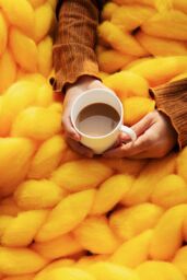 Living and Home 80x100cm Thick Knitted Blankets Warm Breathable in Yellow - Size: 80x100 cm - thumbnail 4