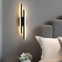 Pheashine Modern LED acrylic wall lamp, Warm light 3000K Length 40cm Indoor use in Black
