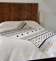 Allure Bath Fashions Nina Bobble Textured Throw Blanket in Beige - Size: 125 cm x 150 cm - thumbnail 5