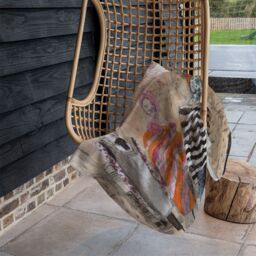 Benjamin Tate Design Shopping The Look Blanket in Natural - Size: 120 cm x 150 cm - thumbnail 4