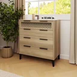 GFW Ezra 4 Drawer Chest of Drawers Oak in Light Oak - thumbnail 2