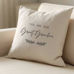 Aye Do Gifts Personalised Wonderful Nan, Gran, Grandma Cushion in Cream - Size: 40 cm x 40 cm - thumbnail 3