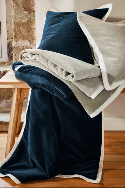 CHRISTY 'Eltham' Plush Velvet Bedrunners in Navy - Size: Large - image 1