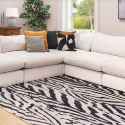 Kukoon Zebra Print Cotton Chenille Rug Black White Machine Washable - Size: 160 cm x 230 cm - thumbnail 2