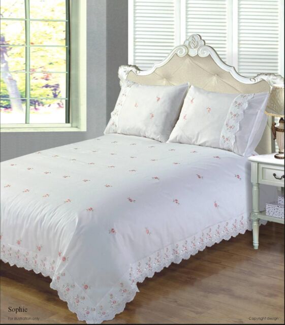 Rapport Home Sophie Polycotton Duvet Cover Set With Pillowcase in White - Size: King - image 1