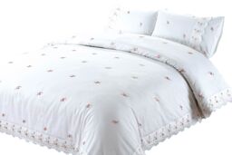 Rapport Home Sophie Polycotton Duvet Cover Set With Pillowcase in White - Size: King - thumbnail 2