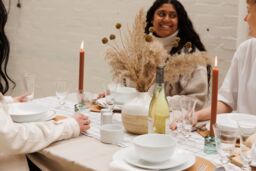 Mikasa 12 Piece 'Chalk' Porcelain Dinner Set, White, Gift Boxed in White - thumbnail 4