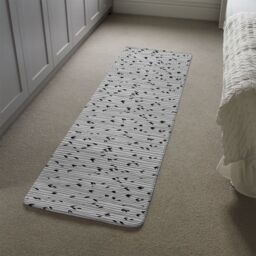 Benjamin Tate Design Sketchy Leaves Scattered On Hand Drawn Lines On White Background Runner Rug in Natural - Size: 67 cm x 230 cm - thumbnail 4
