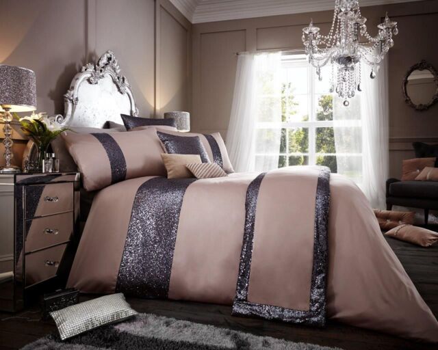 Smart Living Premium Polycotton Glamorous Duvet Cover With Pillowcases in Chocolate - Size: Double - image 1