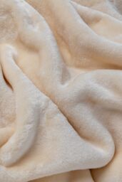 Snug City Mink Throw Soft Touch Blanket Fleece Faux Fur in Cream - Size: 150 cm × 200 cm - thumbnail 3