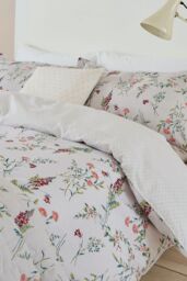 Sanderson 'Alnwick Gardens' Cotton Duvet Cover Set in Cream - Size: King - thumbnail 2