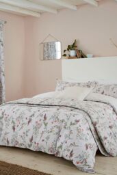 Sanderson 'Alnwick Gardens' Cotton Duvet Cover Set in Cream - Size: King - thumbnail 1