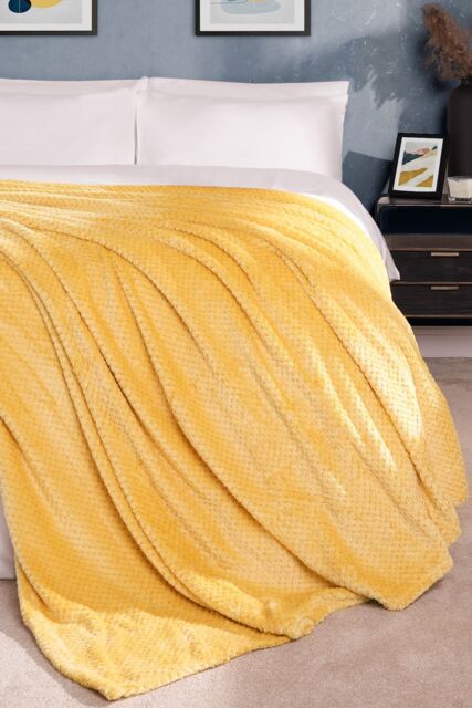 OHS Luxury Large Waffle Honeycomb Mink Warm Throw in Yellow - Size: 200 cm x 240 cm - image 1