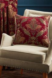 Paoletti Shiraz Traditional Jacquard Pipe Trimmed Cushion in Burgundy - Size: 45 cm x 45 cm - thumbnail 3