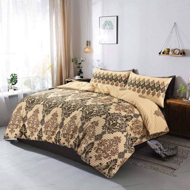 Homes-Linen Tanya Floral Printed Reversible Stripe Duvet Cover Set in Natural - Size: Single - image 1