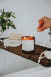 Imvelo Candle Co Signature Candle - Coconut + Lime in Amber - thumbnail 2