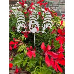 Poppyforge Ho Ho Ho Pot Pin Garden Art (Pack of 3) - H25 cm - White - thumbnail 4