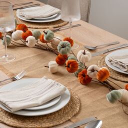 Scottish Everlastings Ltd 150cm Velvet Pumpkin Garland - orange-mint-cream in Orange - thumbnail 1
