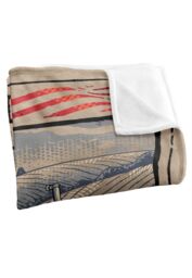 JQ Licensing Rle American Farmland Tractor Silky Touch Super Soft Throw Blanket 152 X 127 cm in White - thumbnail 3