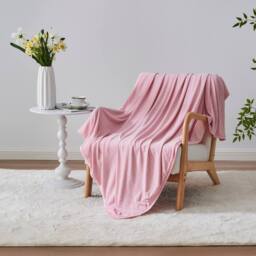 GAVENO CAVAILIA Cooling Blanket in Pink - Size: 130 cm x 170 cm - thumbnail 1