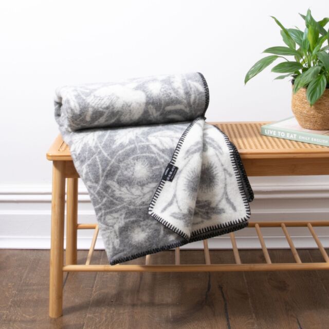 Native Natural Soft Grey Bird Pure Wool Blanket - Size: Large - image 1