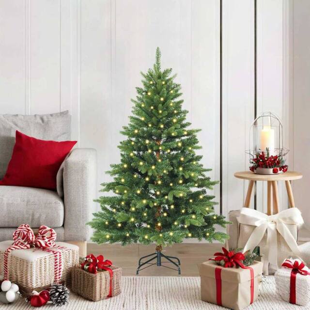 Berkfield Home Artificial Christmas Tree with 150 LEDs Green 120 cm PE & PVC - image 1
