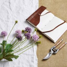 Sostter Purple Chrysanthemum Faux Flower Bouquet in Green - thumbnail 4