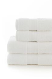 Deyongs Bliss Pima Supersoft Fluffy Cotton 650gsm Towels in White - thumbnail 2