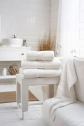 Deyongs Bliss Pima Supersoft Fluffy Cotton 650gsm Towels in White - thumbnail 3