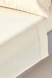 Homescapes Egyptian Cotton Flat Sheet 1000 Thread Count in Cream - Size: Single Flat - thumbnail 1