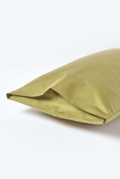 Homescapes Egyptian Cotton Housewife Pillowcase 1000 TC in Olive - thumbnail 3