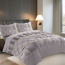 Snug City Duvet Cover & Pillowcase Set Modern Pintuck Border Pleated Bed Linen in Silver - Size: Double