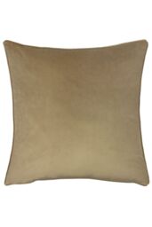 Evans Lichfield Safari Giraffe Hand-Painted Watercolour Printed Cushion in White - Size: 43 cm x 43 cm - thumbnail 2