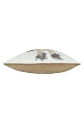Evans Lichfield Safari Giraffe Hand-Painted Watercolour Printed Cushion in White - Size: 43 cm x 43 cm - thumbnail 3