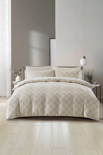 The Linen Consultancy Lazy Linens Chilled Checkerboard Duvet Cover Set in Natural - Size: Single - image 1