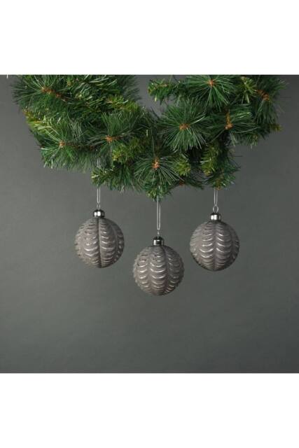 KDMD Naida 8cm Glass Frill Bauble Pewter & Silver Set of 4 - image 1