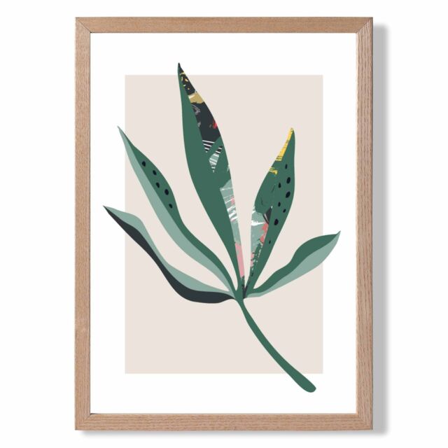 ARTZE Palm Leaf Green & Red Minamilist Framed Print SIZE: A3 with Oak Frame - Size: A4 - image 1