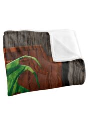 Lord of the Rings The Blanket, 152x127 cm Green Dragon Inn Sign Silky Touch Super Soft Throw Blanket in White - thumbnail 3