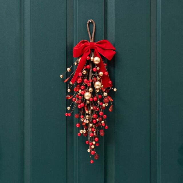 Scottish Everlastings Ltd 52cm Red Bauble & Berry Teardrop Wreath (Swag) - image 1