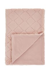 Catherine Lansfield 'Cosy Diamond' Blanket Throw in Pink - Size: 130 cm x 170 cm - thumbnail 4