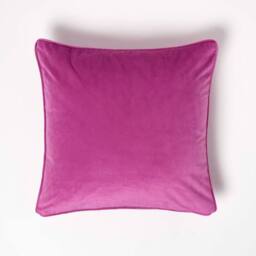 Homescapes Filled Velvet Cushion with Piped Edge 46 x 46 cm in Pink - thumbnail 1