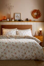 Dreams & Drapes 'Autumn Foliage' Autumnal Watercolour Print Duvet Cover Set in Natural - Size: Super King - thumbnail 4