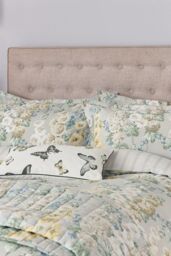 Sanderson 'Hollyhocks Cotton Duvet Cover Set in Silver - Size: Super King - thumbnail 2