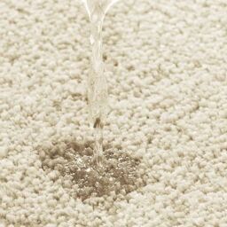 Allure Bath Fashions Deep Pile Microfibre Non Slip Bath Mat Set in Cream - thumbnail 4