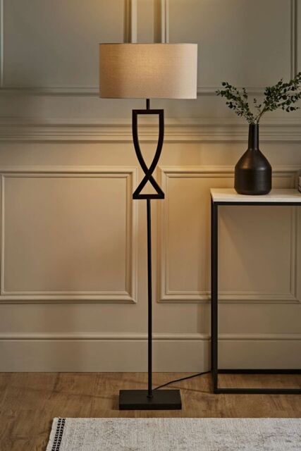 ValueLights Katniss Black Metal Industrial Tall Floor Lamp - image 1