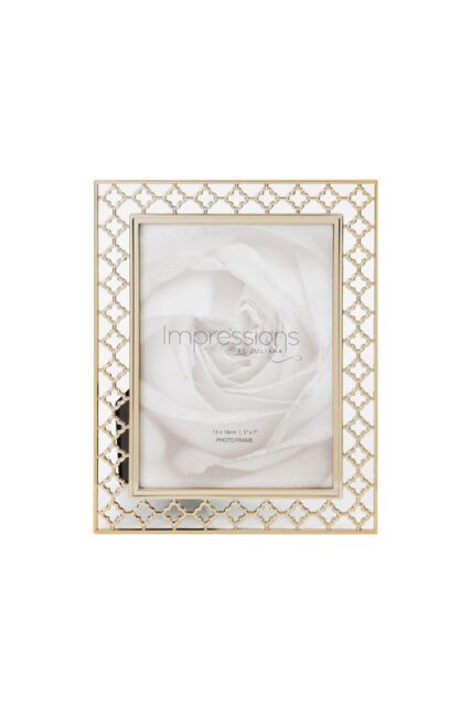 "IMPRESSIONS Lattice Cut Metal Photo Frame 5"" x 7"" in Gold" - image 1