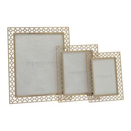 "IMPRESSIONS Lattice Cut Metal Photo Frame 5"" x 7"" in Gold" - thumbnail 6